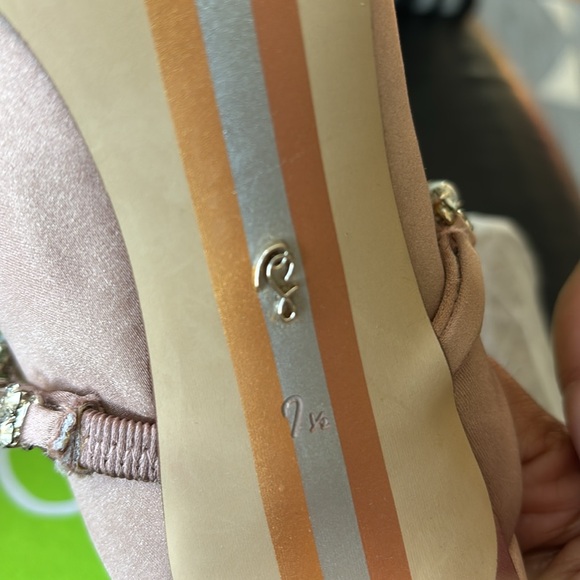 New women Sz 7.5M  evening glam  mules - Picture 17 of 17